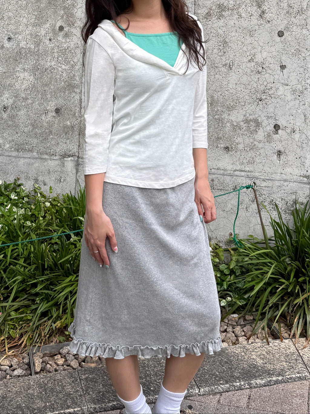 Ruffle V-Neck 3/4 Sleeve Top