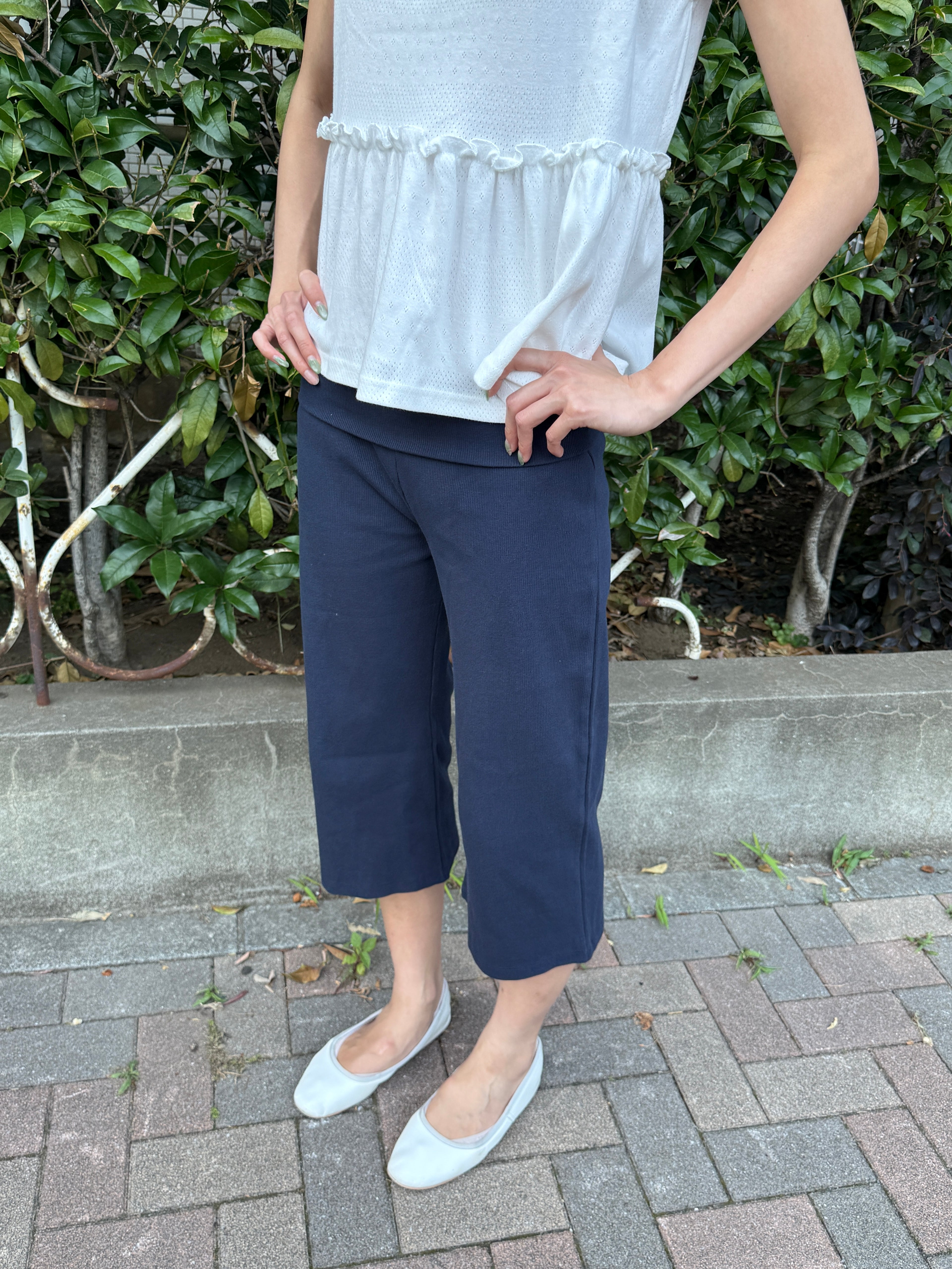 Wide-Leg Capris